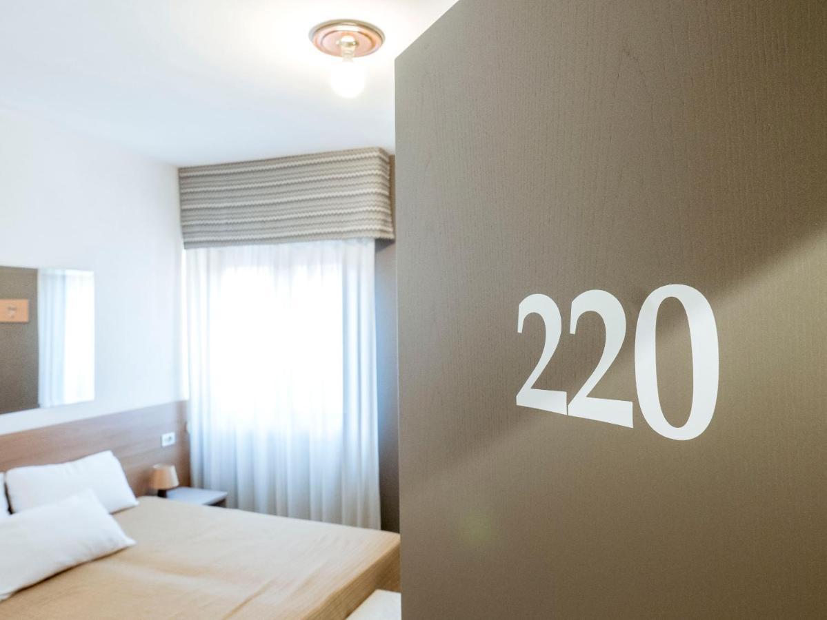 Hotel Doria Nago Eksteriør billede