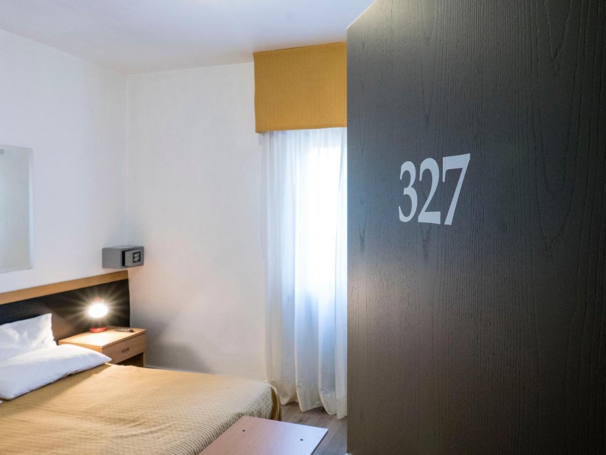 Hotel Doria Nago Eksteriør billede