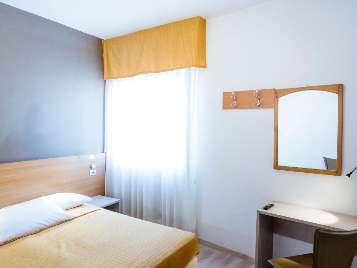 Hotel Doria Nago Eksteriør billede