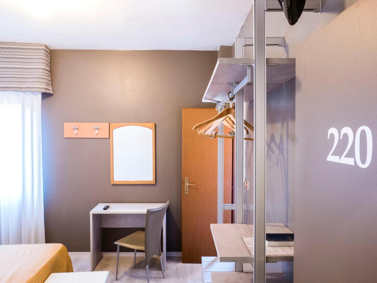 Hotel Doria Nago Eksteriør billede