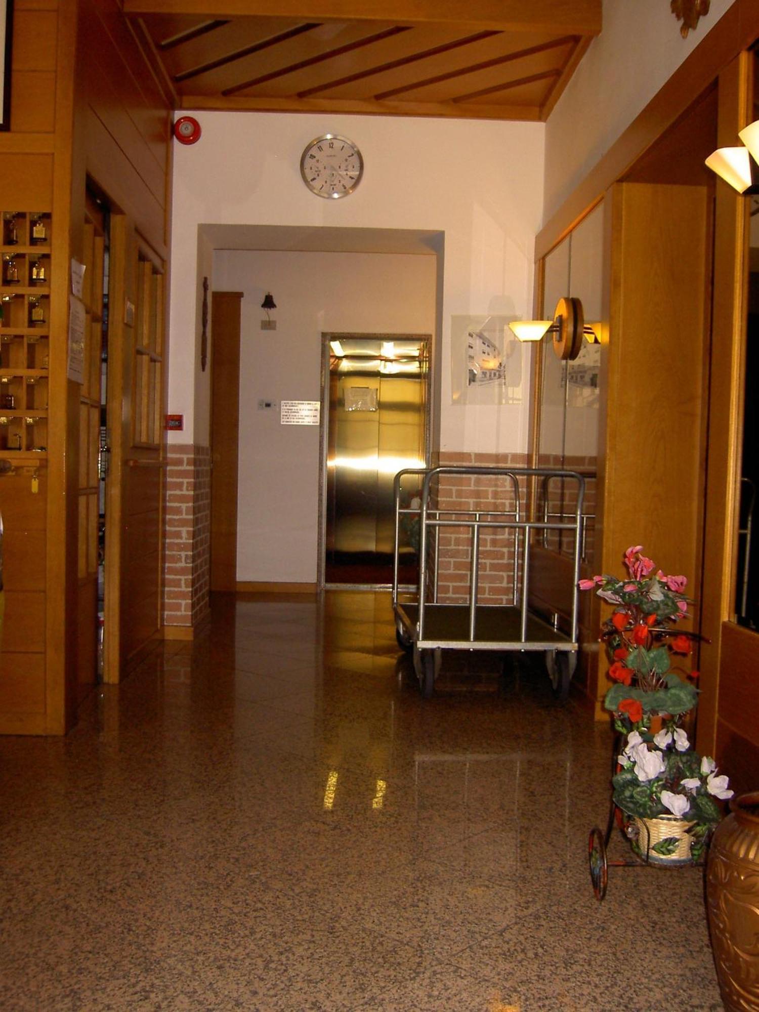 Hotel Doria Nago Eksteriør billede